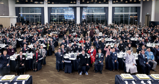 대구경북 신년교례회 찾은 기초단체장들, 지역마다 현안사업 강조 `후끈`